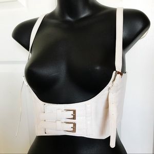 Fashionable White Faux Leather Waist Trainer